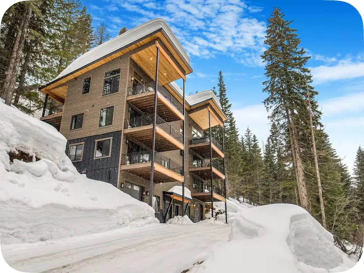 Exterior of Ibex Lodge in snow